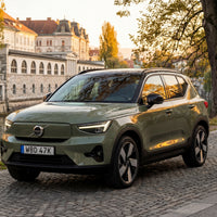 Volvo XC40 Recharge P8 AWD charging cable